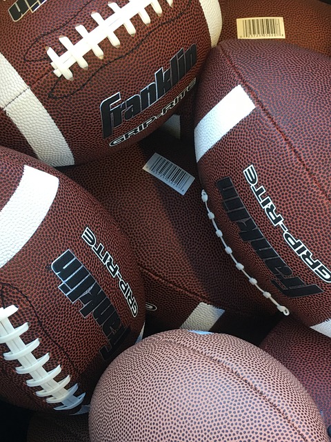 也是国际足 也是国际足