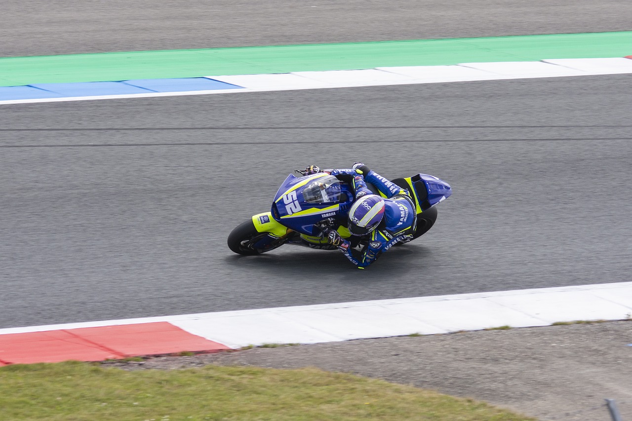 随着足协杯 随着足协杯